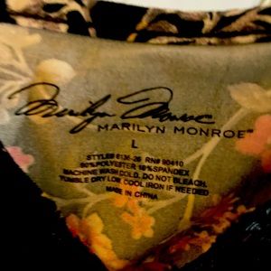 Marilyn Monroe nightgown